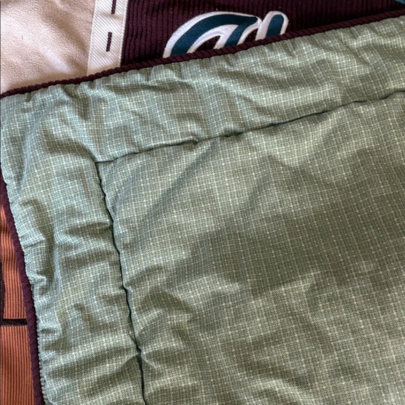 Sports-Themed Kids Quilt - Picture 7 of 8